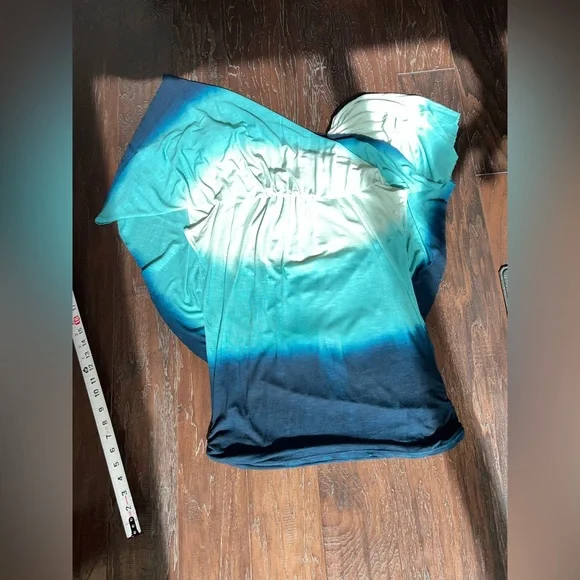 Young Fabulous and Broke top - Picture 4 of 9